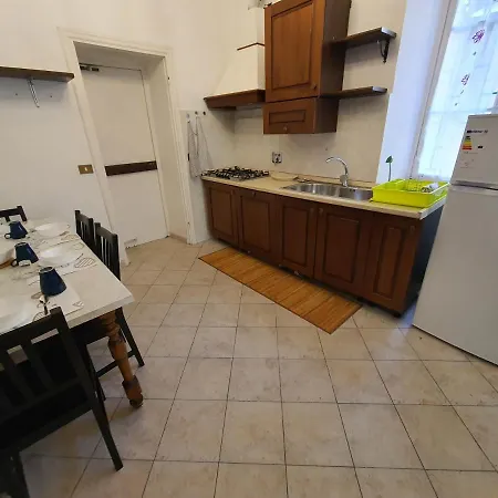 Arcobaleno Rondo Garibaldi Apartment *