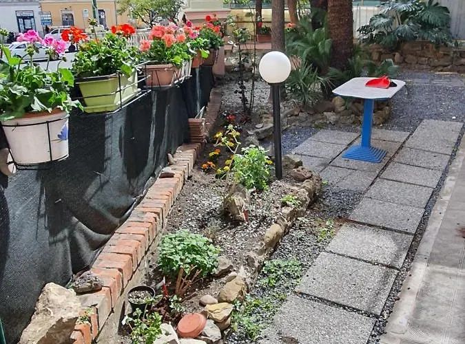 Arcobaleno Rondo Garibaldi Lägenhet